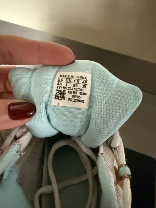 Кросівки adidas р35