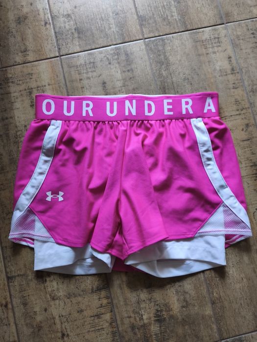 Жіночі шорти бренду Under armour  2 в 1
