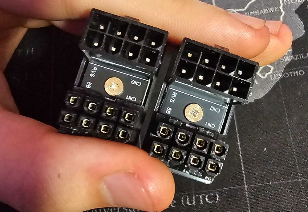 Угловой АТХ переходник 8pin для виеокарты 2шт