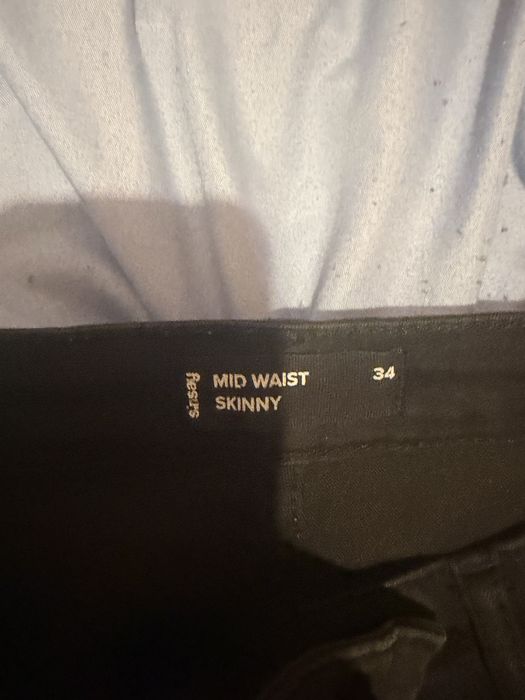 Jeansy czarne sinsay
