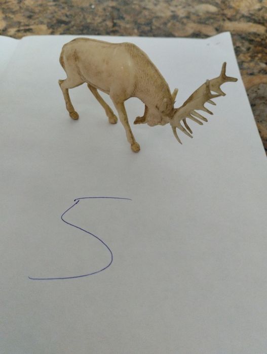 Продам статуэтки