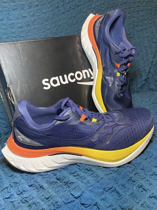 Кросівки для бігу Saucony ENDORPHIN SPEED 4