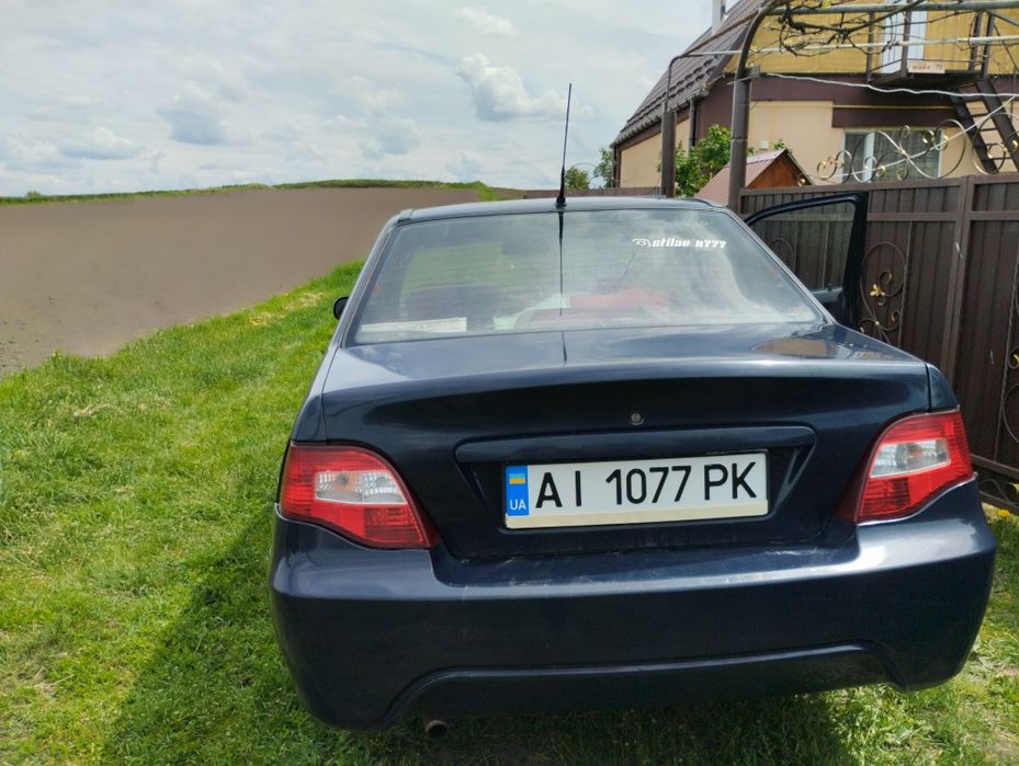 Продам Део Нексія 2008