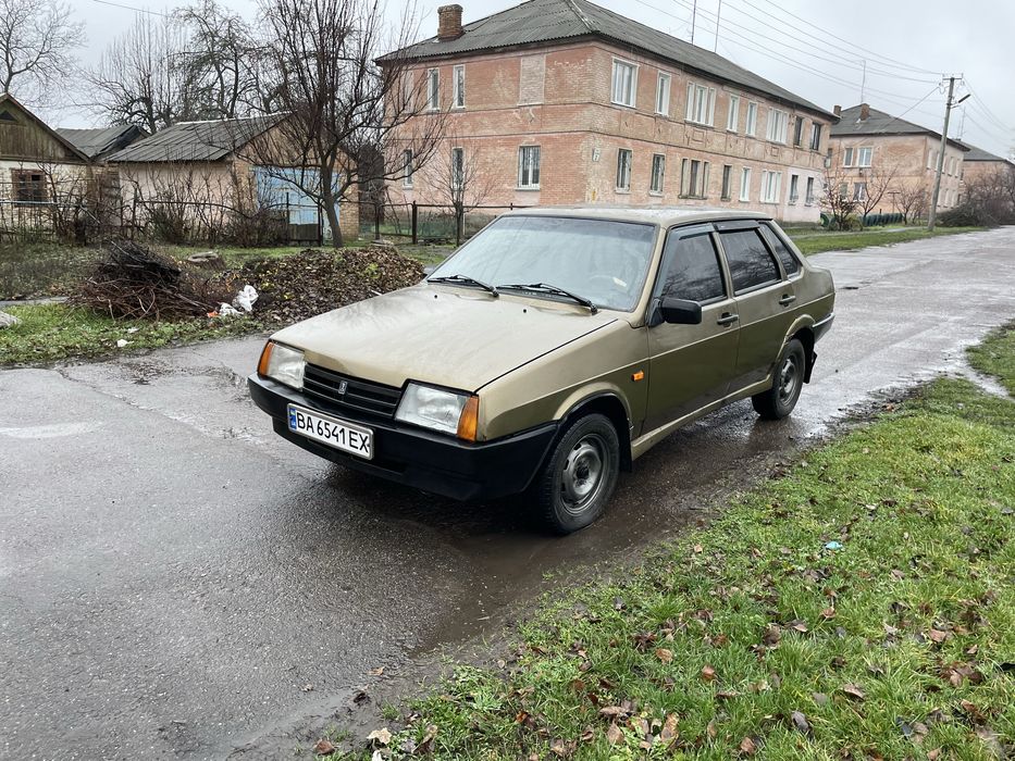 Продам ваз 21099