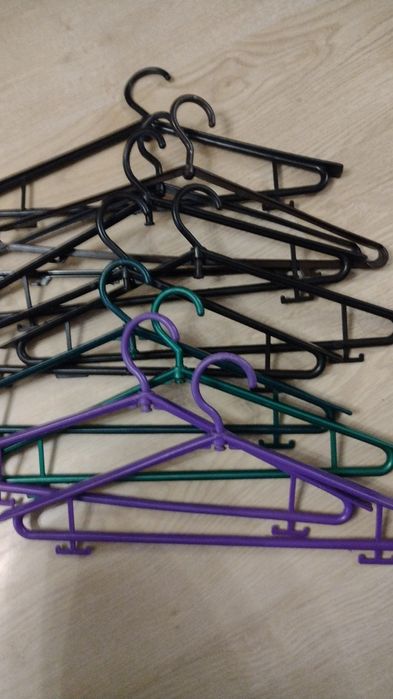 Тремпеля ,вішаки