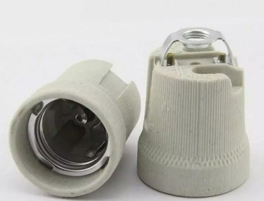 Casquilhos em cerâmica e2764750793084675121