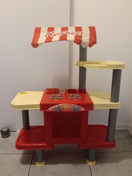 Kuchnia dziecieca sklepik stragan