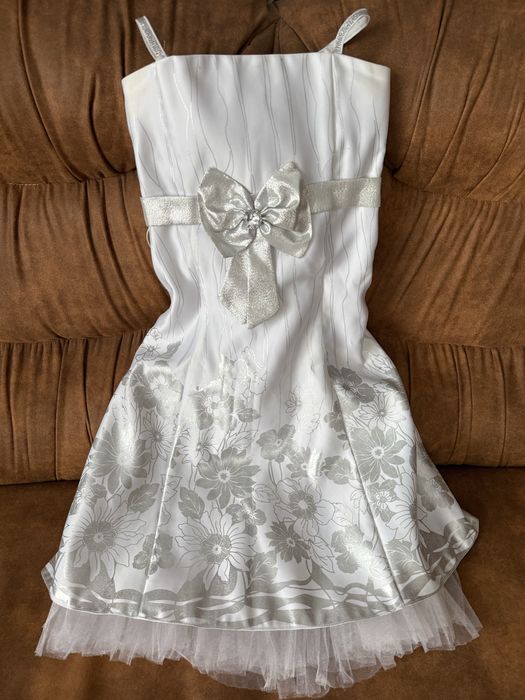 Дитяча святкова сукня