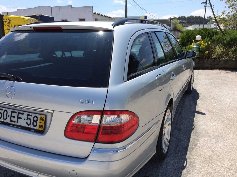 Mercedes-Benz E 320 — fotografia 2