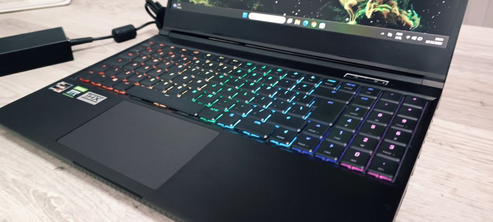 Portátil Gaming XMG Neo 15 - RTX 3080 16gb