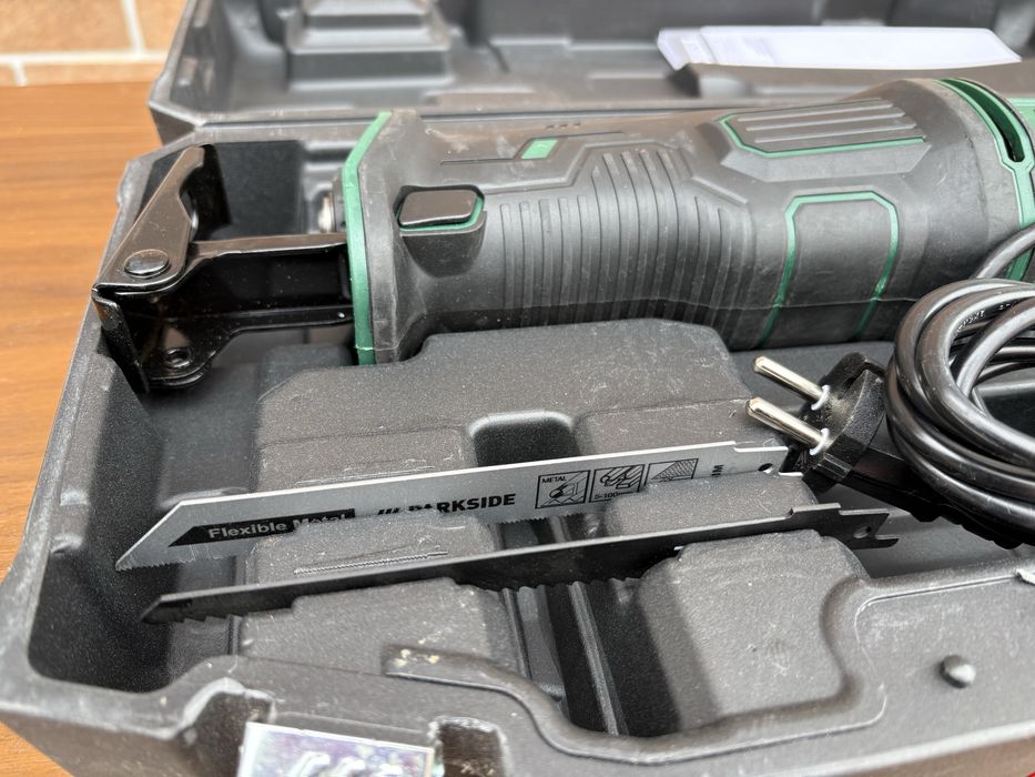 Шабельна пила Parkside PFS 850 A1