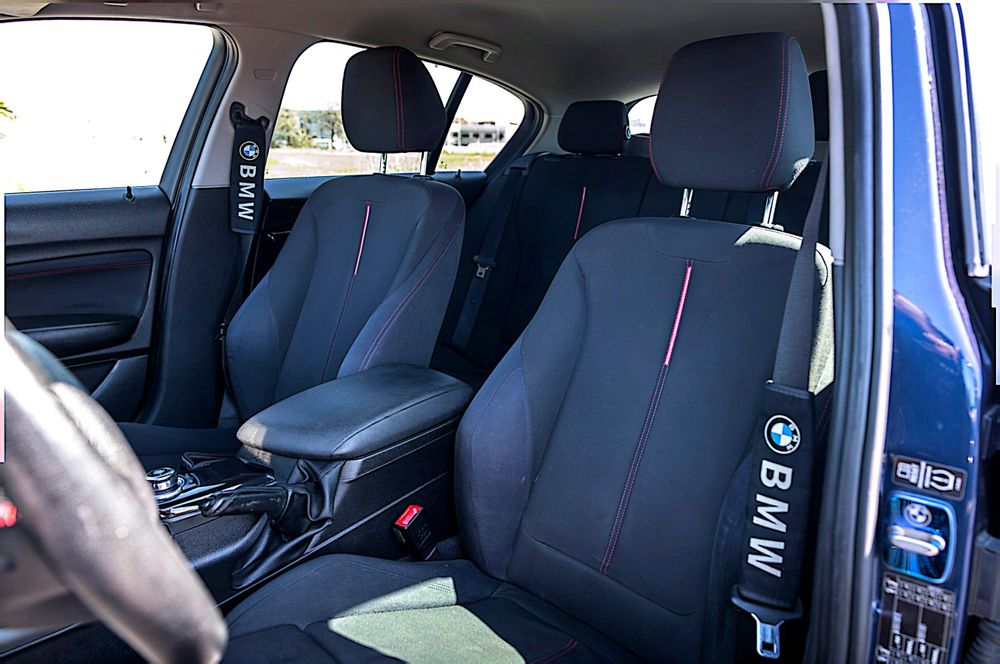 BMW Série 1 118d – 2013 | CarPlay | Sensores | Impecável