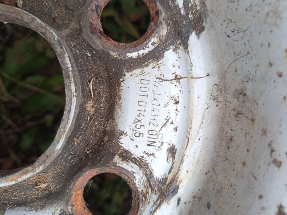 Сталеві диски фольцваген r 14