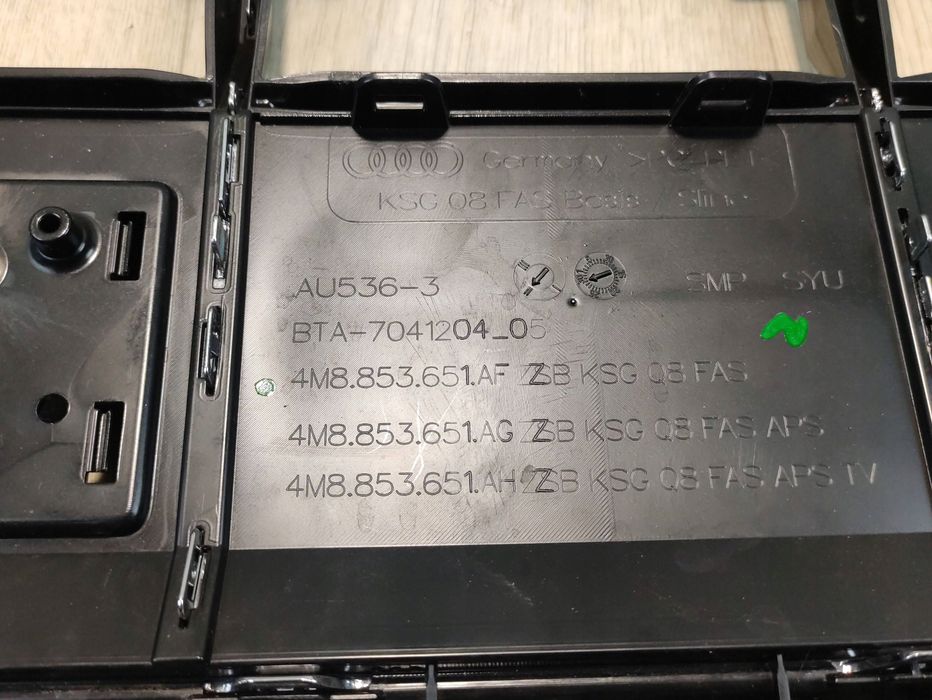 audi q8 grill atrapa chłodnicy 4m8853651af