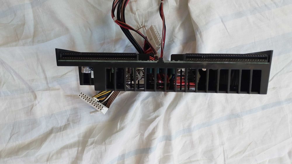 Плата Power Backplane сервера HP ML350 G5