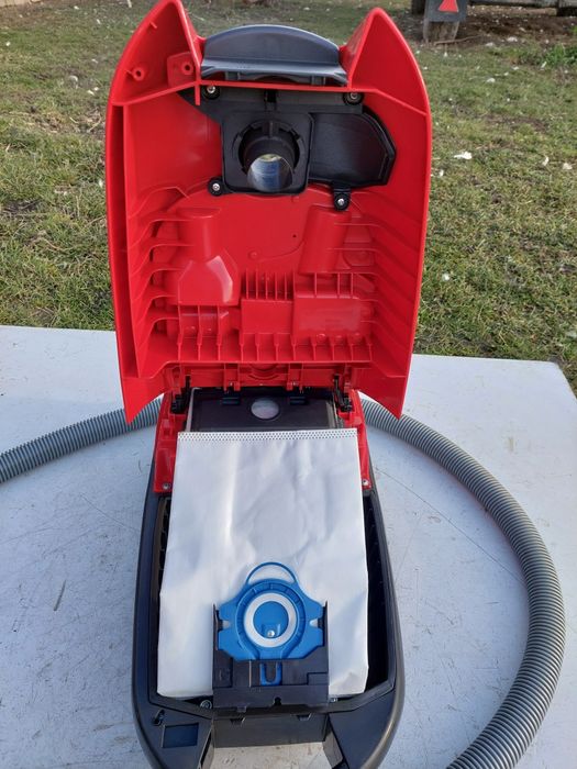 Odkurzacz miele 1500W