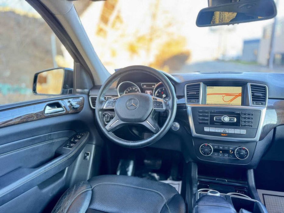 Mercedes-Benz M-Class ML 350      2014