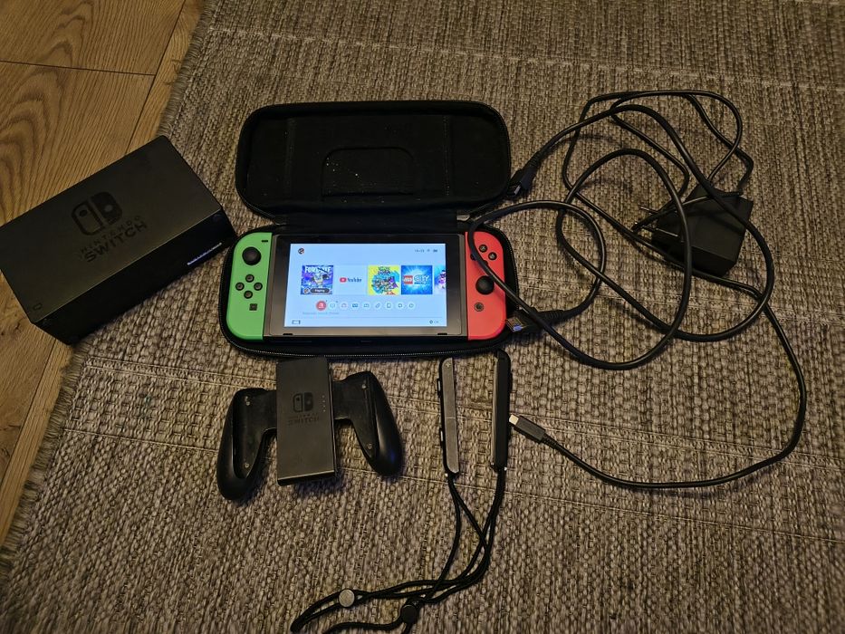 Sprzedam Nintendo switxh.