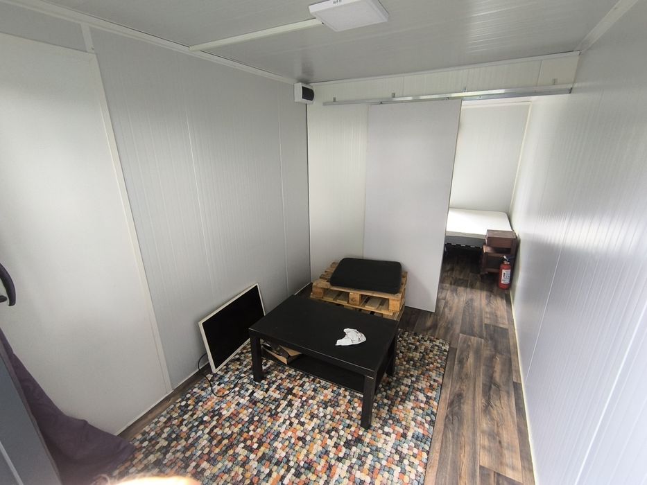 Contentor prefabricado 6x2,4m imitação pedra