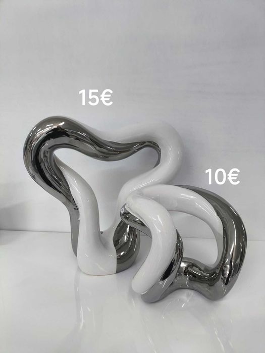 Peça de louça decorativa