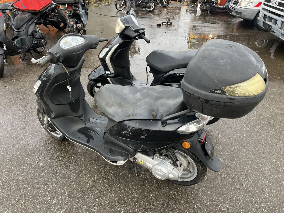 Piaggio Fly 50 na części