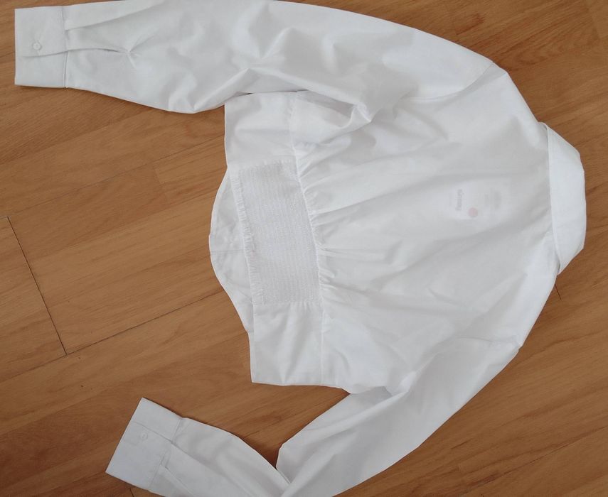 Biała koszula z gorsetową wstawką Sinsay