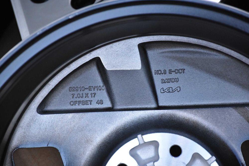NOWE Felgi OEM Kia EV3 GT LINE 52910-EV100 18" ORYGINAL