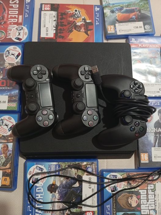 PlayStation 4 Slim 500gb com 3 comandos e jogos