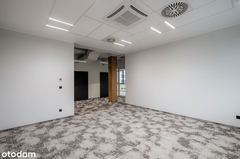 Nowoczesne biuro 296 m² - gotowe do pracy