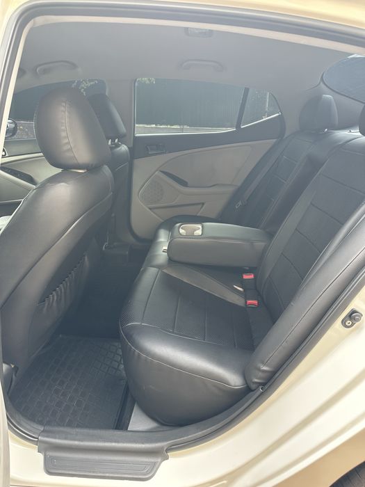Kia Optima 2013 VIN KNAGM4A72E5462959 фото оголошення 14 з 24