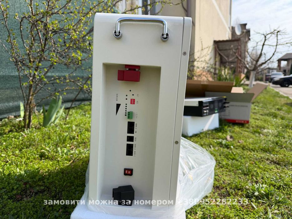 Гібридний інвертор SKE PH21 -6.2 кВт-80 A+ літій-залізо-фосфатна батарея SK-BG5120 5.12 кВт·год
