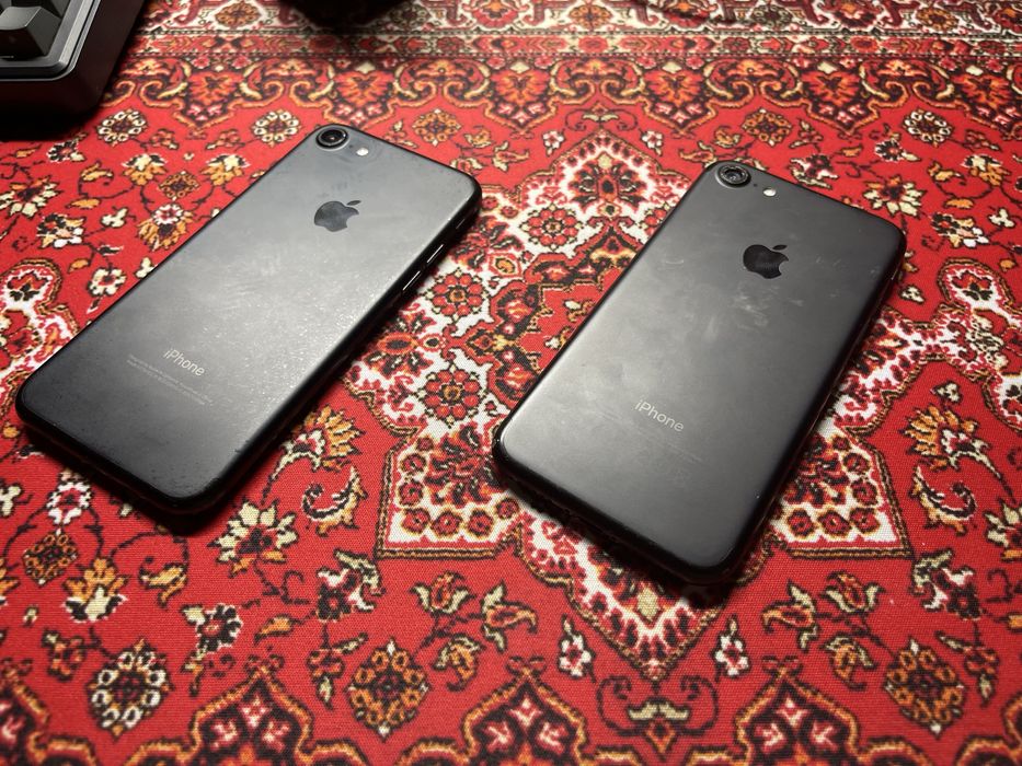 Продам Iphone 7