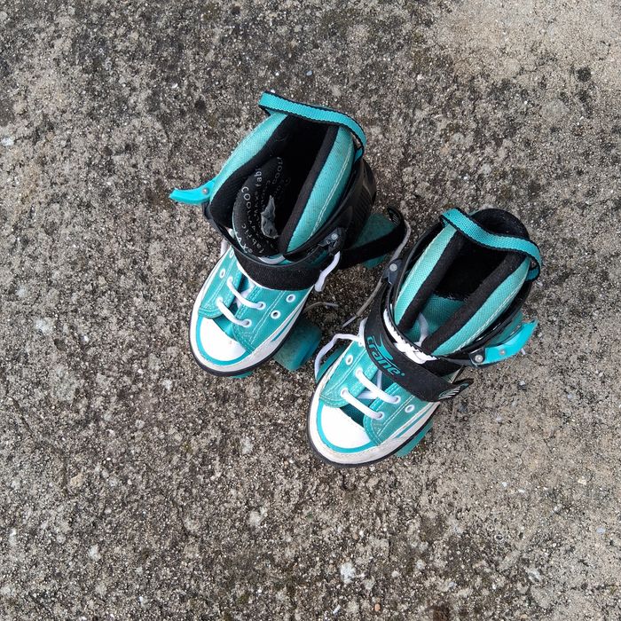 Patins 4 rodas. Usados