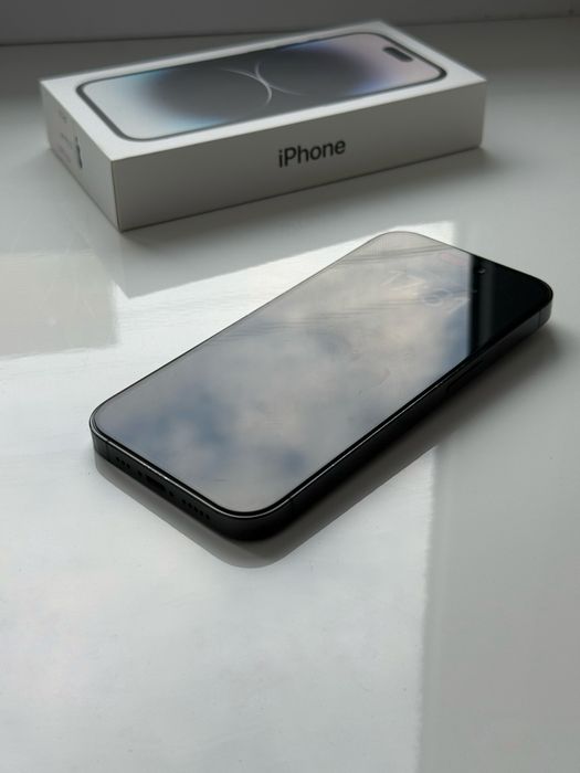 Продам iPhone 14pro 256gb