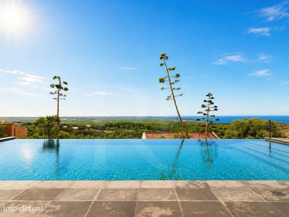 Moradia de luxo com vista panorâmica para o Guincho