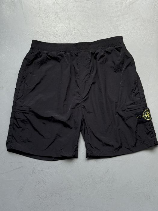 БЕЗ ПЕРЕДОПЛАТИ: Нейлонові шорти Stone Island