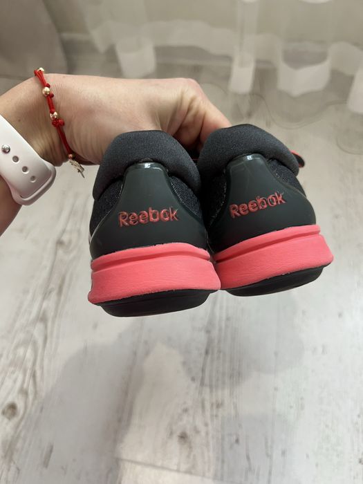 Кросівки Reebok жіночі
