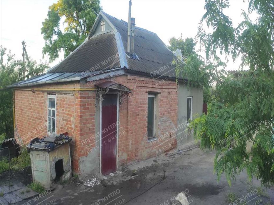 Приватний будинок в Карлівці!