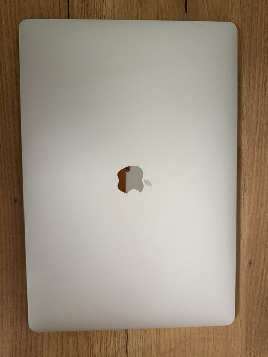 MacBook Pro 15.4” 2017 (i7/16GB/256GB) Space Gray