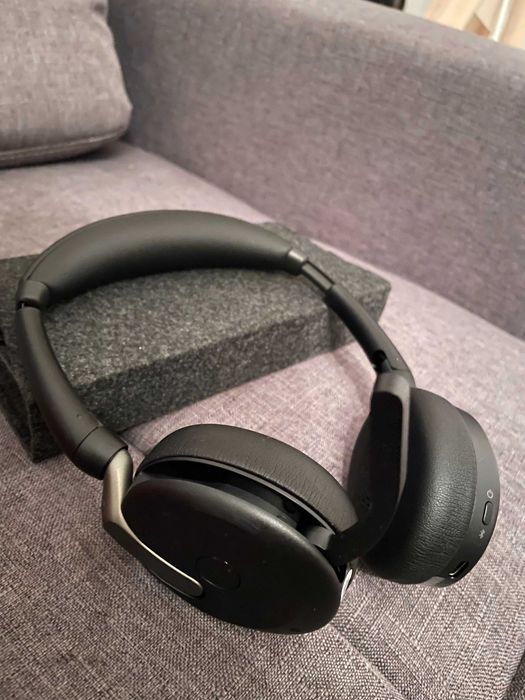 Jabra Evolve2 65