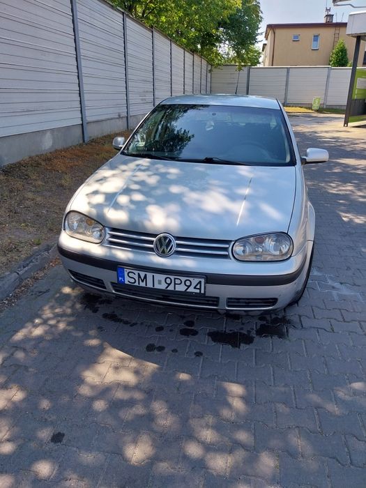 Sprzedam Golf4 1.9TDI 90KM Klimatyzacja. Hak.Tel. 5-1-1-4-1-6-1-1-2