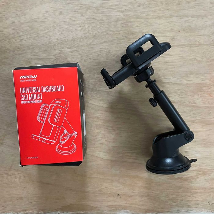 MPOW universal dashboard car mount