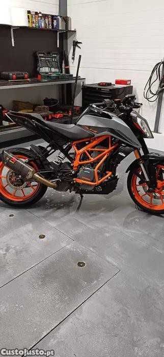 KTM Duke 390 de 2021