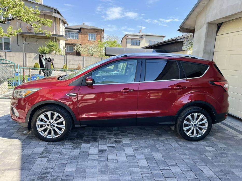 Ford Escape TITANIUM