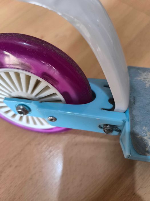 Trotinete Frozen