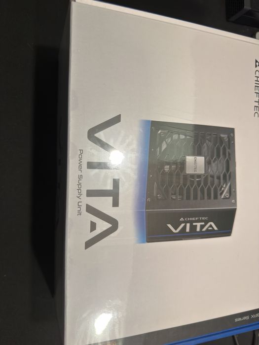 Komputer - Intel Ultra 7, RTX 5070