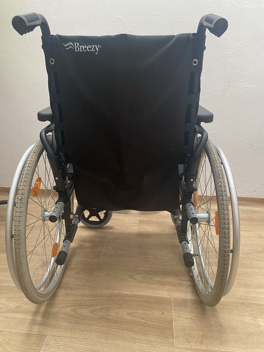 Wózek inwalidzki Breezy Basix2