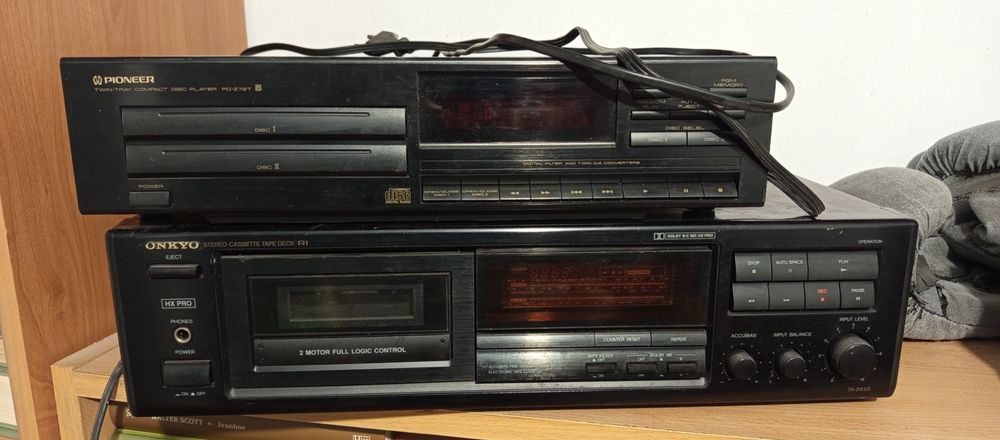 Odtwarzacz CD i Kaseta 2 st