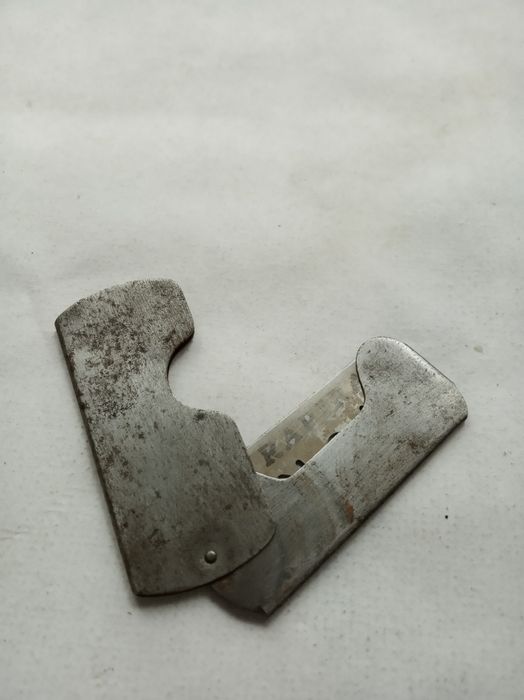 Шкiльнa радянська точилка Киев для карандашiв