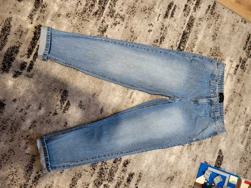 Jeansy chino mohito roz.38